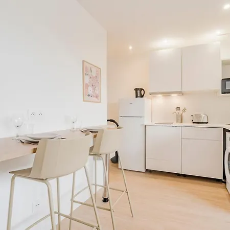 1-bedroom Flat In The Heart Of Appartement Lambersart