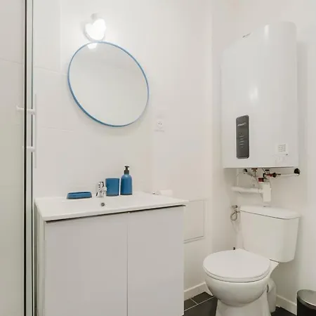 1-bedroom Flat In The Heart Of Lambersart